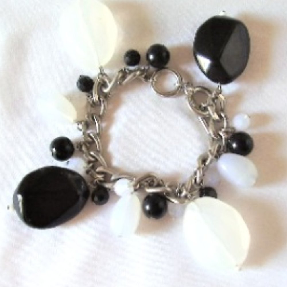Silver tone Black White Beaded Bracelet